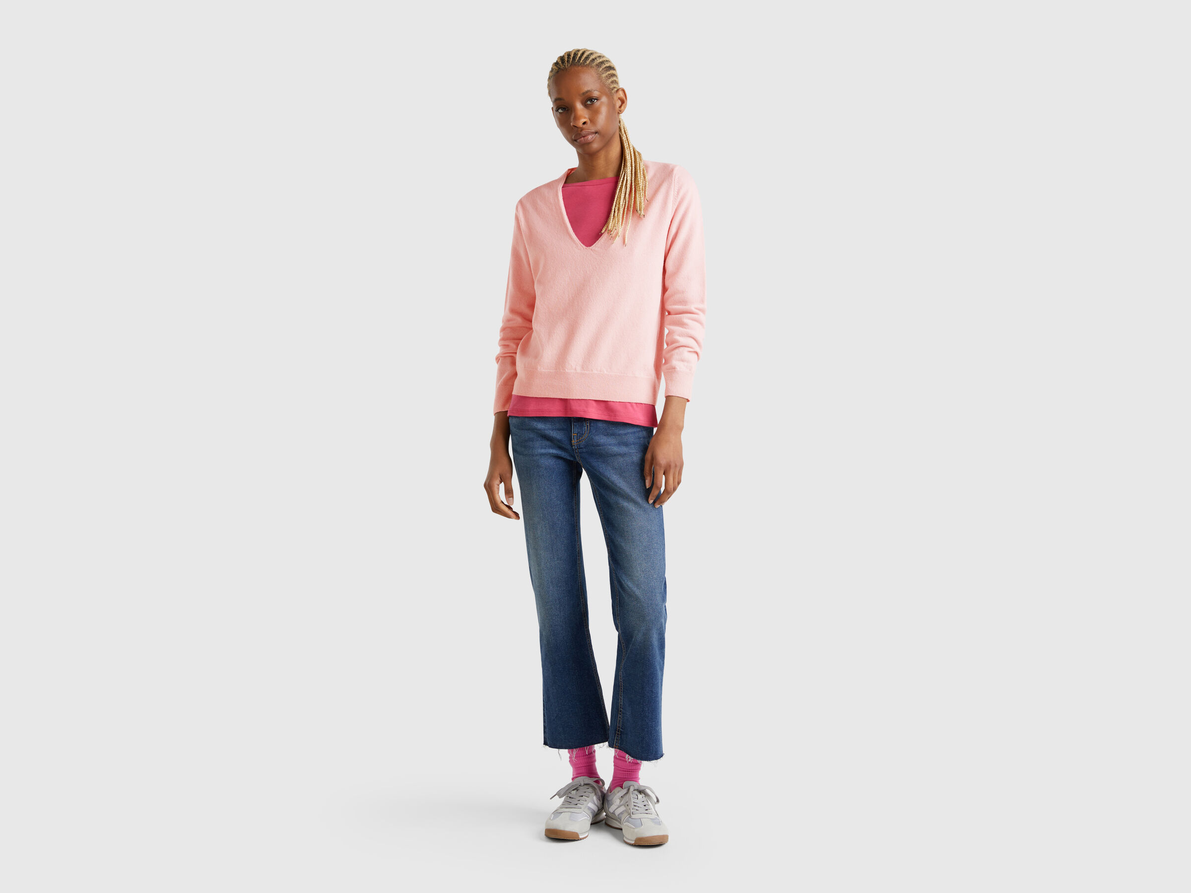 V NECK SWEATER L/S Women image number 3